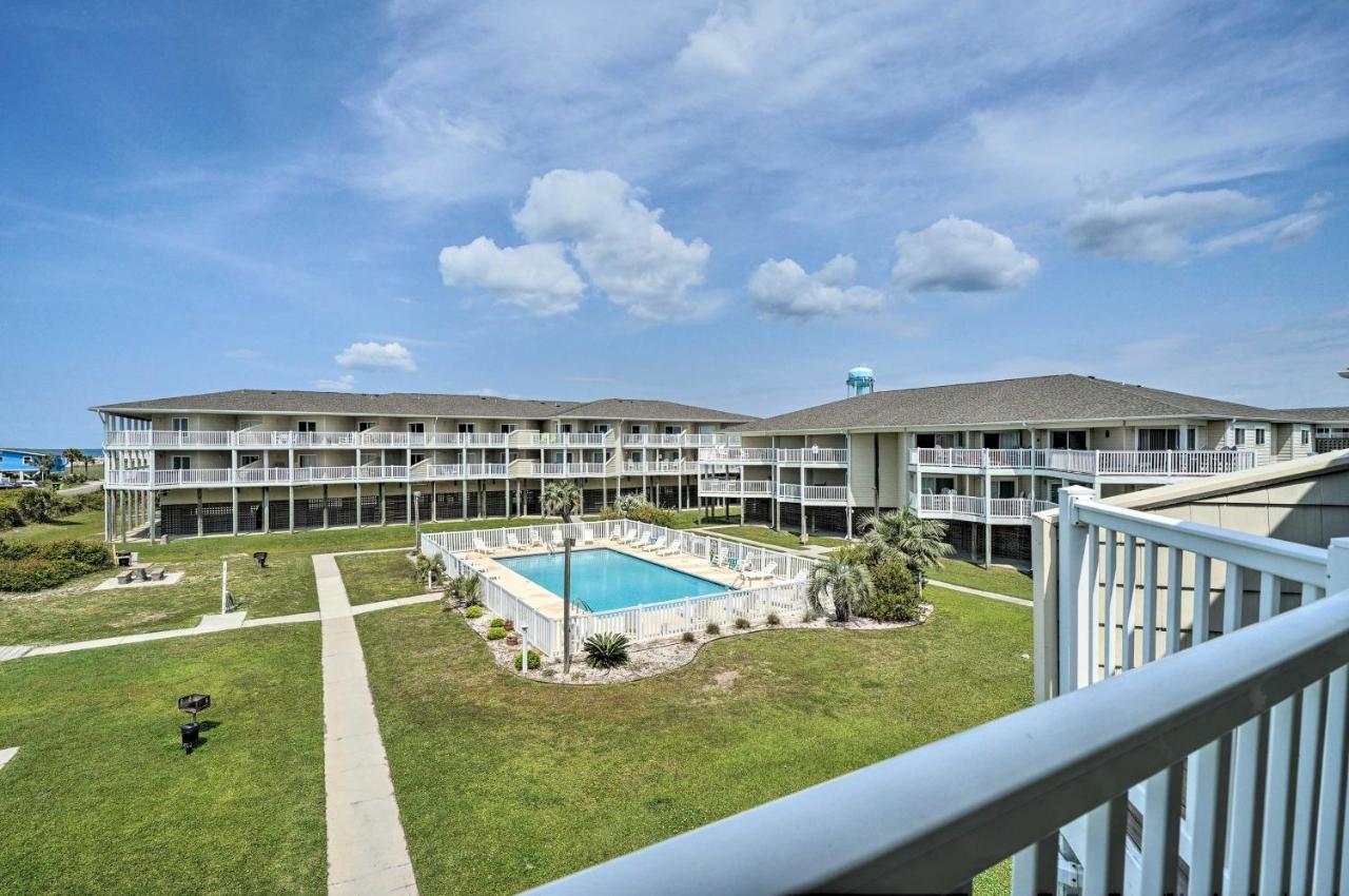 Oak Island Beachfront Condo With Community Pool Eksteriør bilde